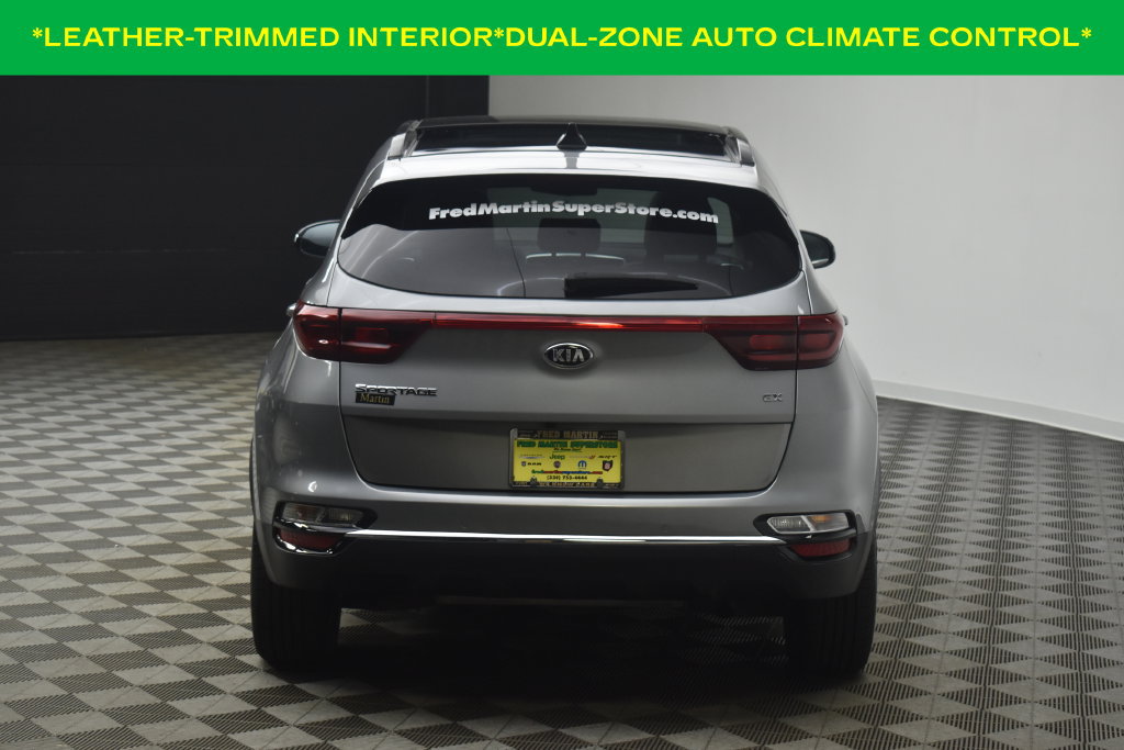 Used 2022 Kia Sportage EX w/ EX Technology Package AWD/4WD image 6