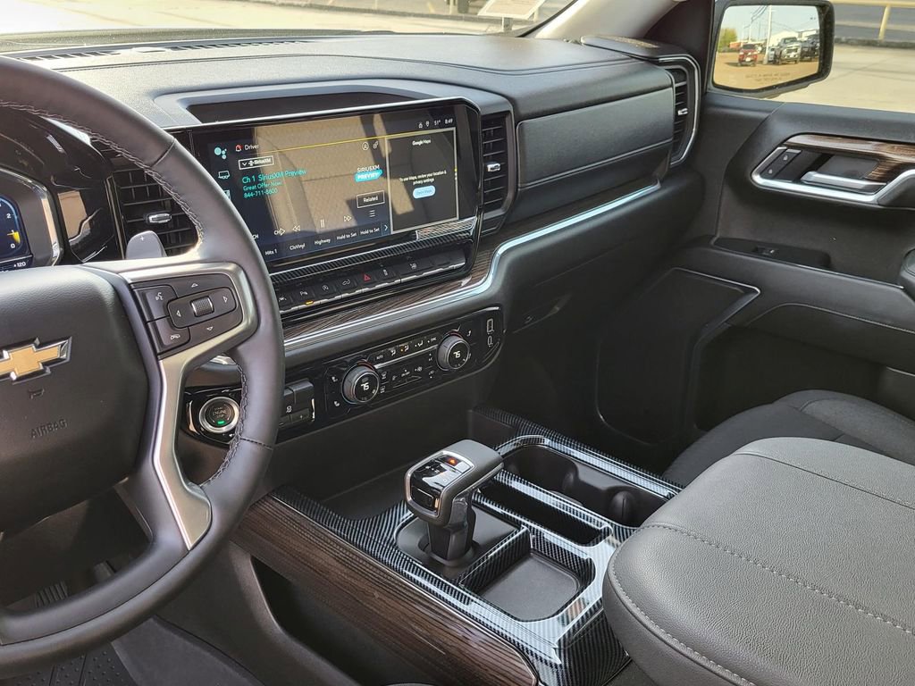 Certified 2025 Chevrolet Silverado 1500 LT w/ Safety Package image 24