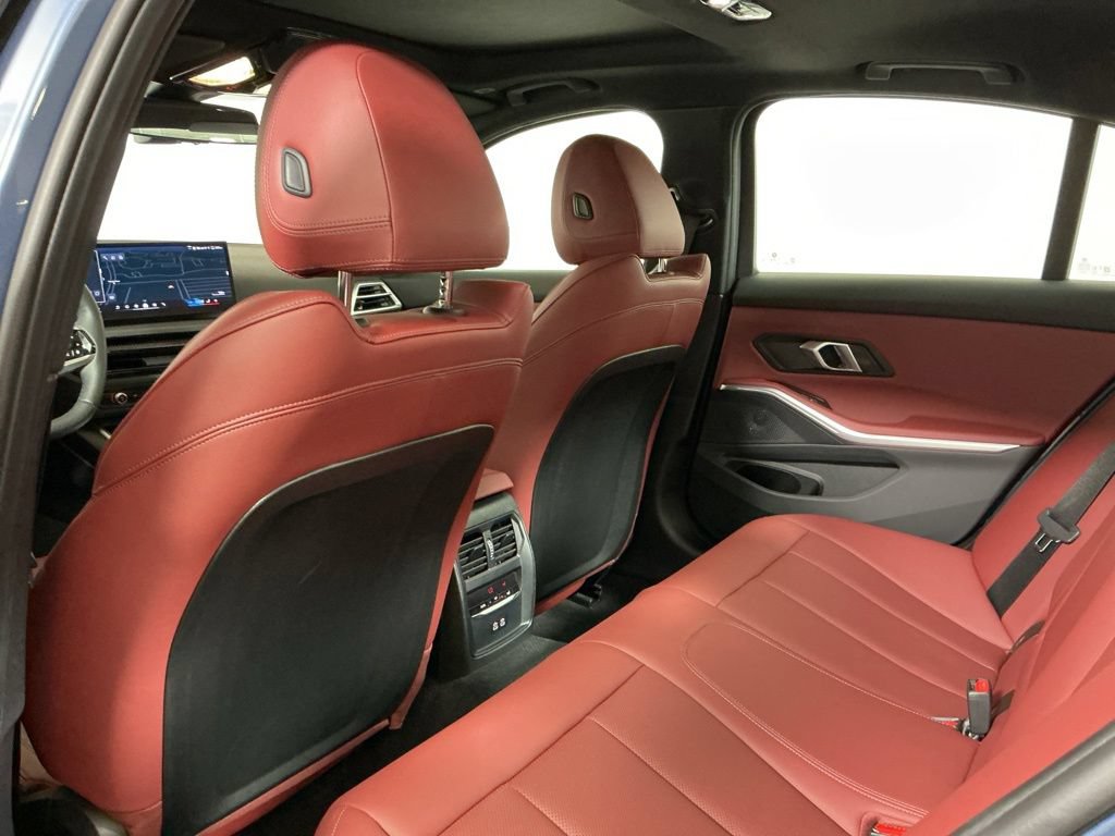 Certified 2025 BMW 330i Sedan w/ Premium Package RWD image 18