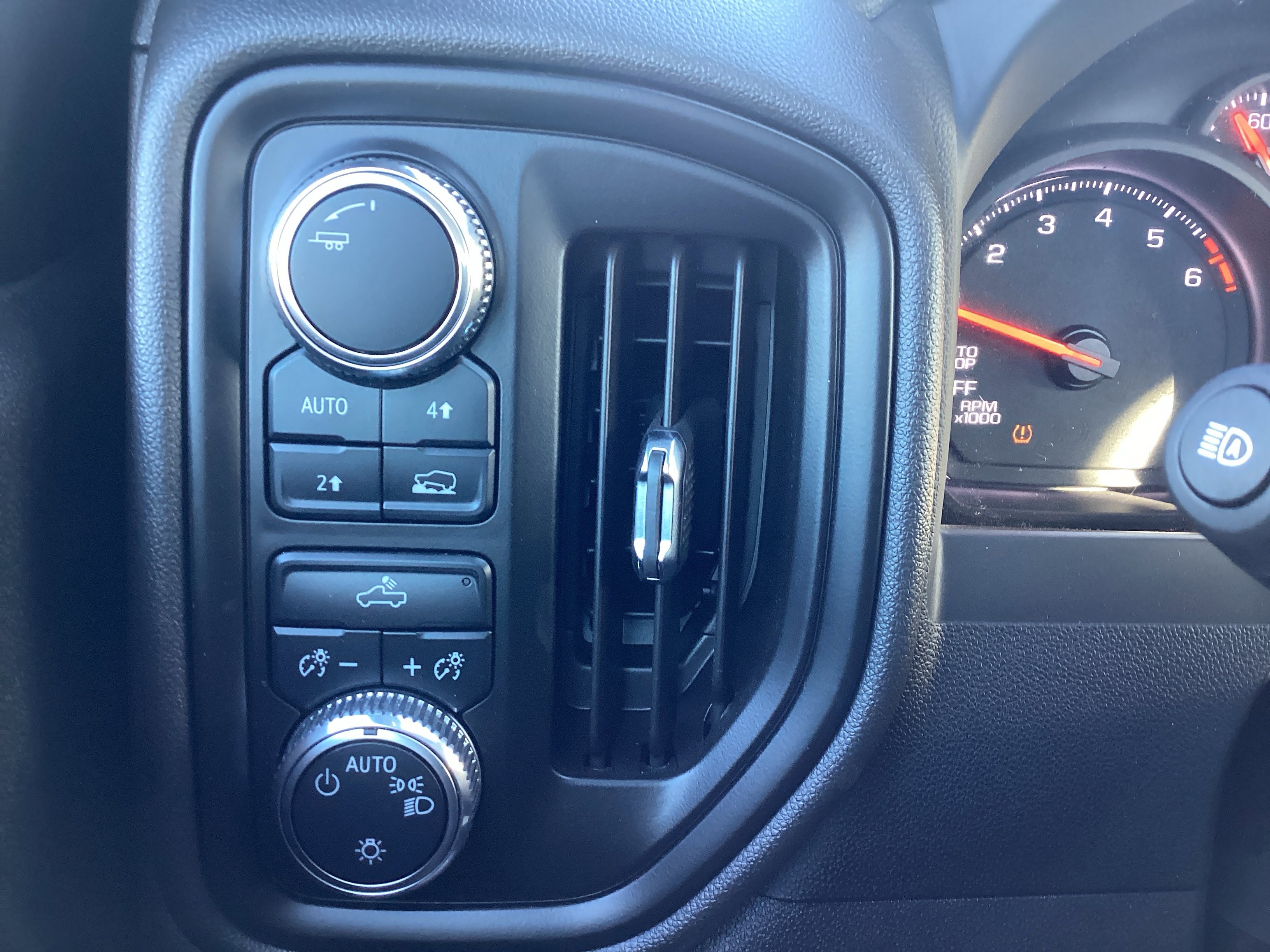 Used 2024 GMC Sierra 1500 Pro image 19