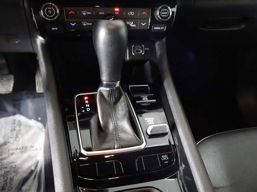 Used 2023 Jeep Compass Limited image 48