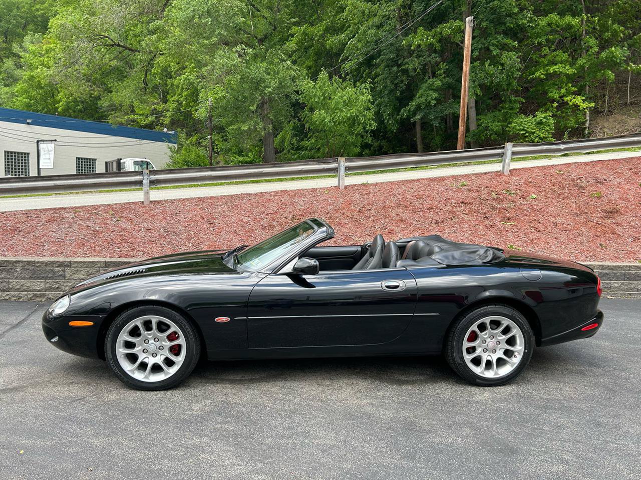 Used 2000 Jaguar XK8 Convertible RWD image 4