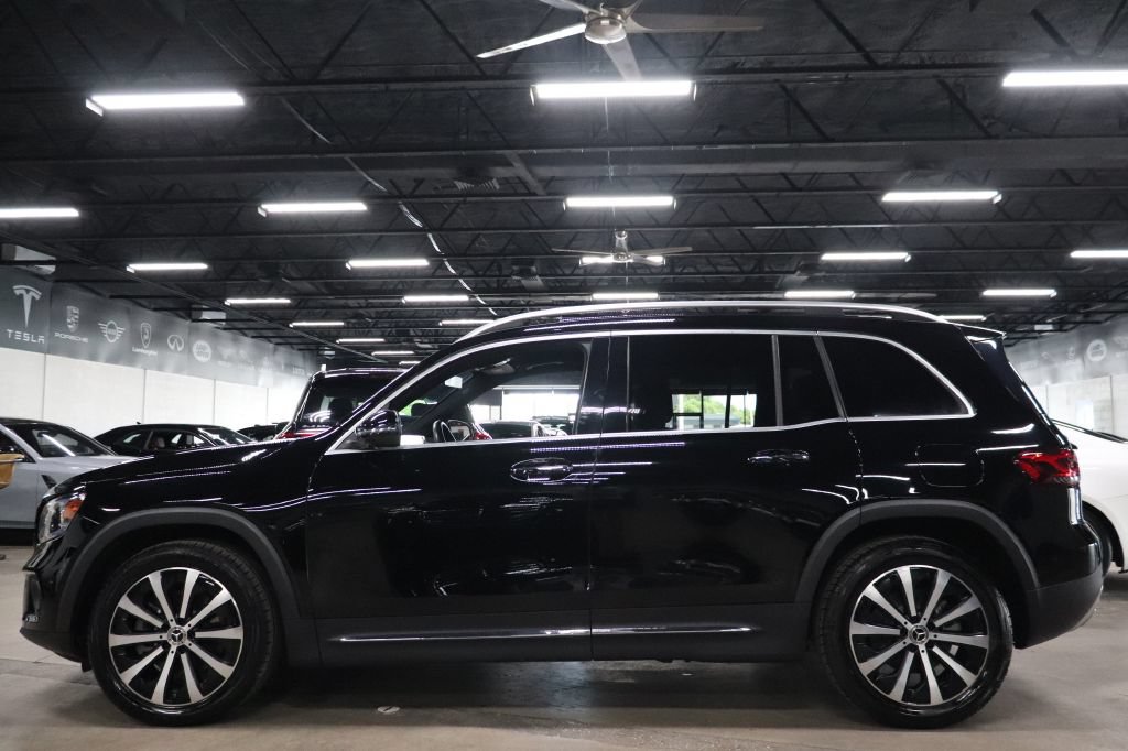 Used 2020 Mercedes-Benz GLB 250 image 2