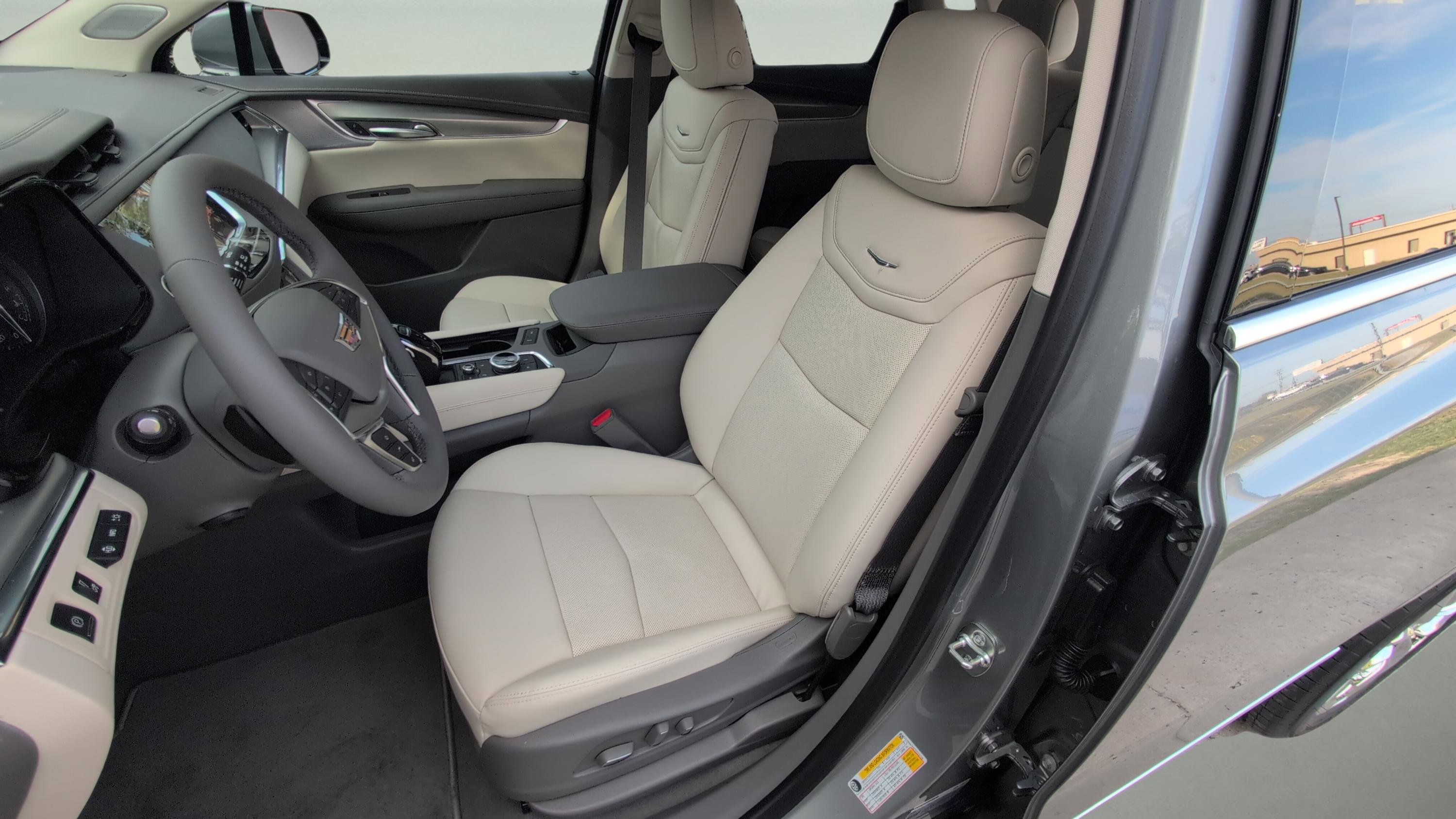 New 2026 Cadillac XT5 Premium Luxury image 21