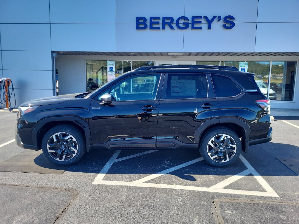 New 2026 Subaru Forester Premium AWD/4WD image 2
