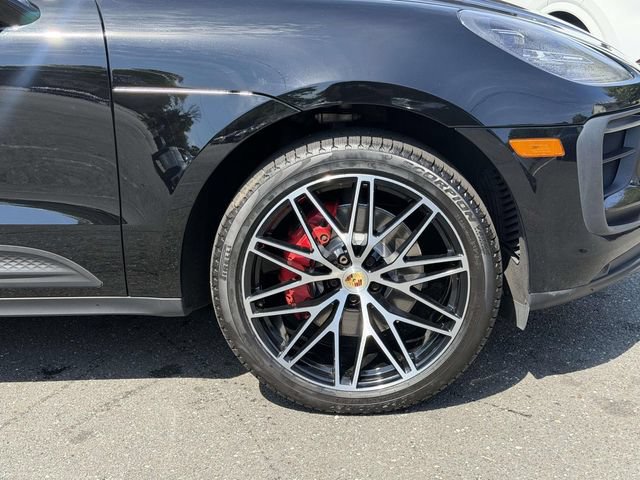 Certified 2023 Porsche Macan S AWD/4WD image 12