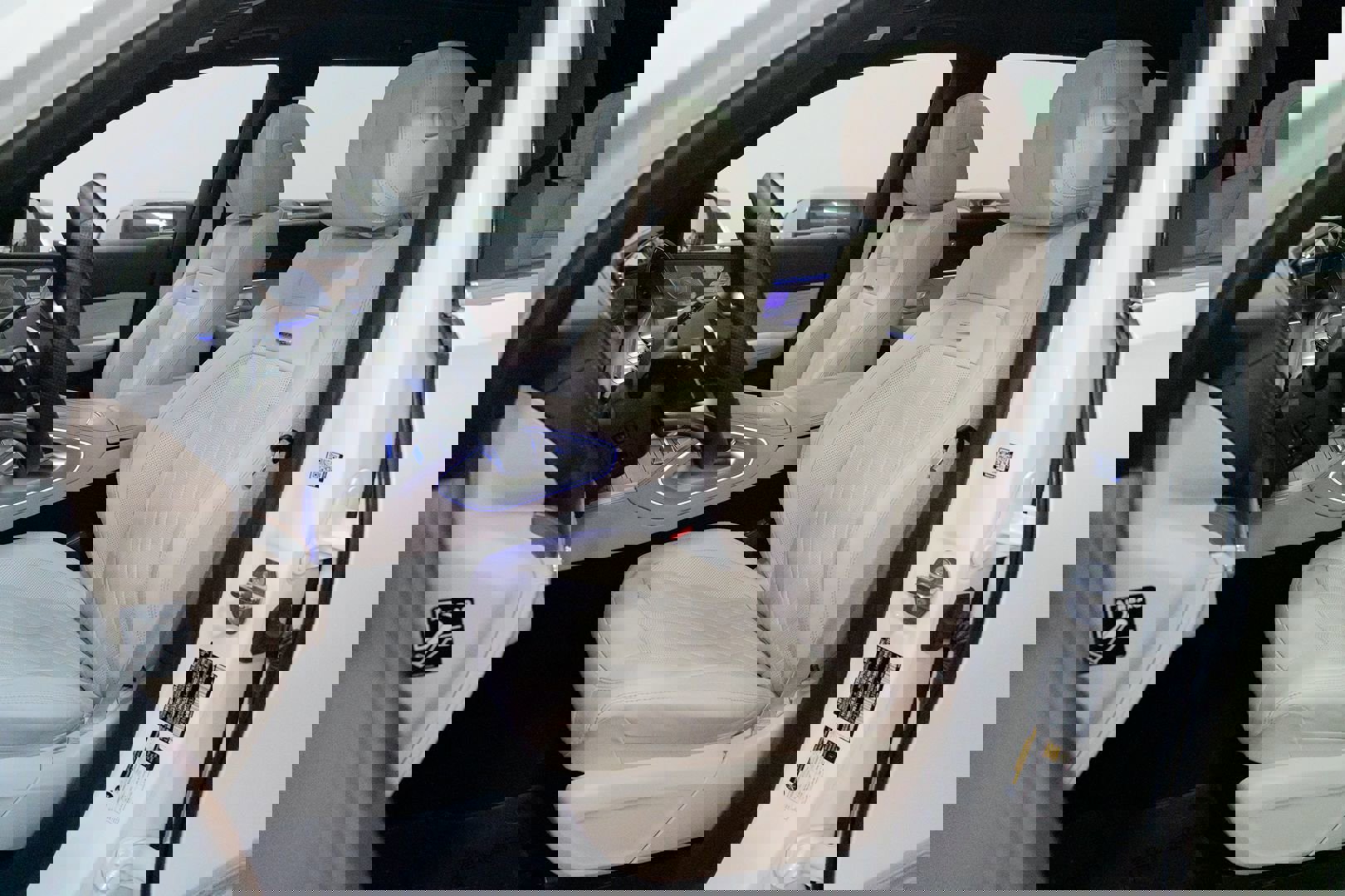 Used 2021 Mercedes-Benz GLS 63 AMG 4MATIC+ SUV image 25