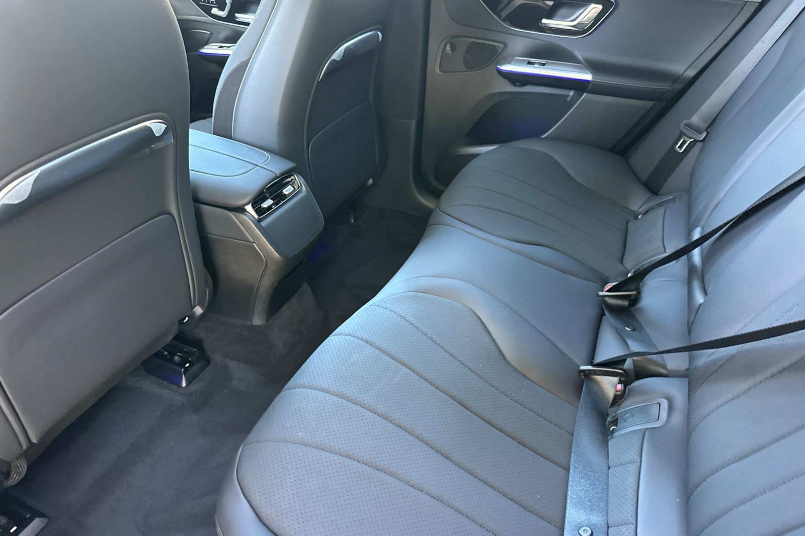 New 2027 Mercedes-Benz EQE 320+ SUV image 26