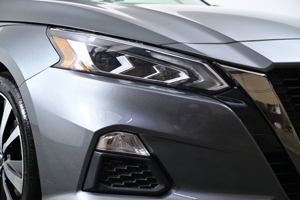 Certified 2022 Nissan Altima 2.5 SR FWD image 5