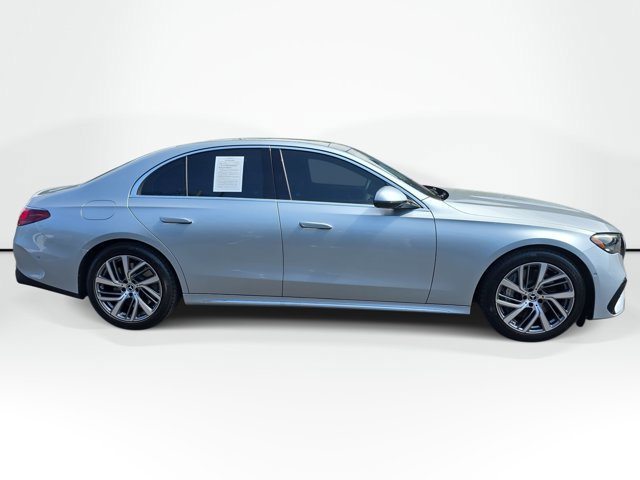 Used 2025 Mercedes-Benz E 450 4MATIC Sedan image 4