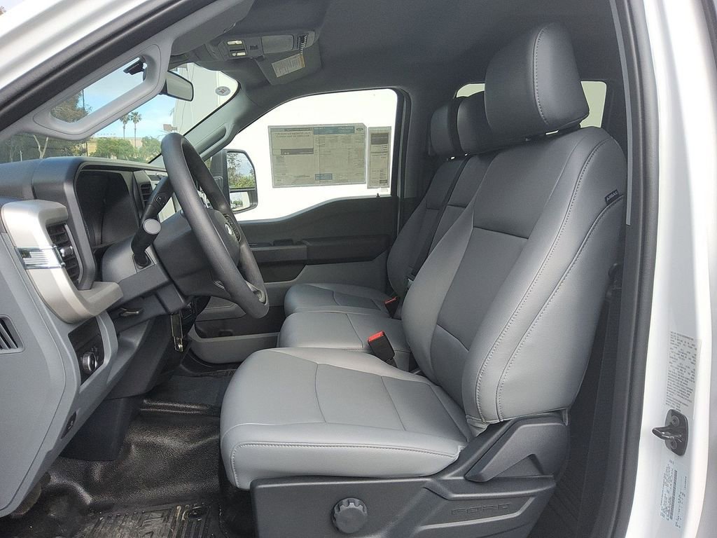 New 2026 Ford F550 4x4 Crew Cab Super Duty image 7