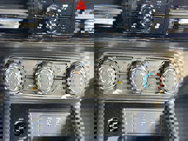 New 2026 Nissan Kicks S image 13