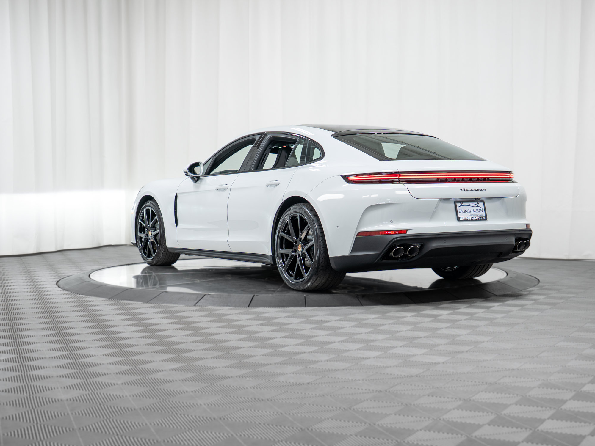 New 2026 Porsche Panamera 4 AWD/4WD image 33