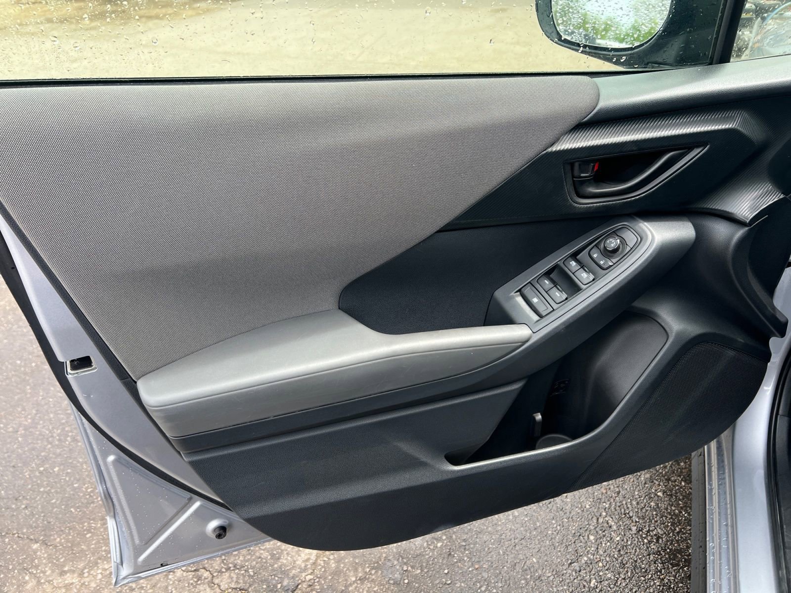 Used 2025 Subaru Crosstrek 2.0i AWD/4WD image 19