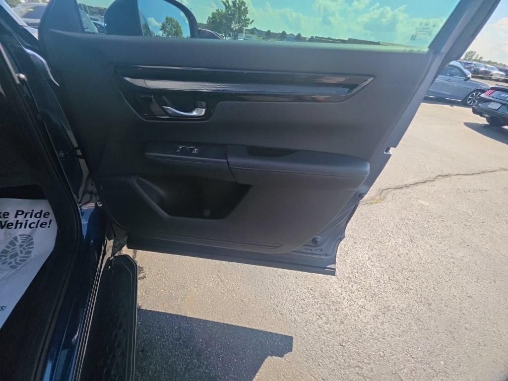 Certified 2025 Honda CR-V EX-L image 31
