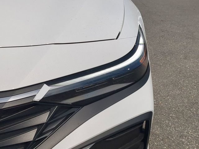 New 2026 Hyundai Elantra SE FWD image 10