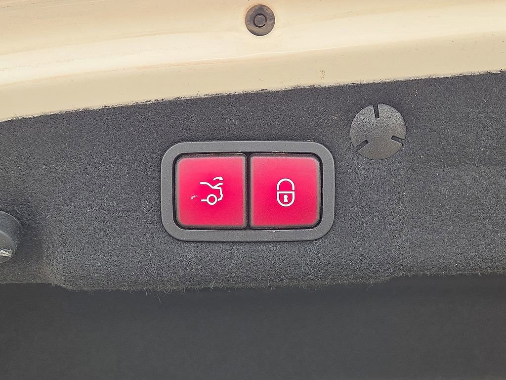 Used 2021 Mercedes-Benz C 300 Sedan w/ Premium Package image 12