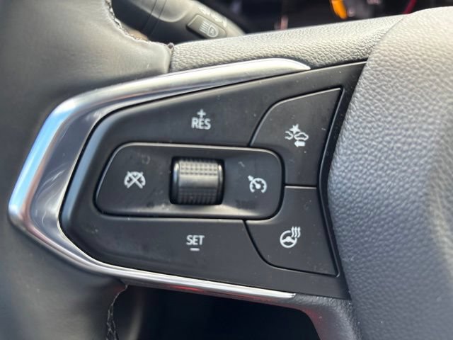 Used 2025 Chevrolet Trax ACTIV w/ Driver Confidence Package FWD image 19