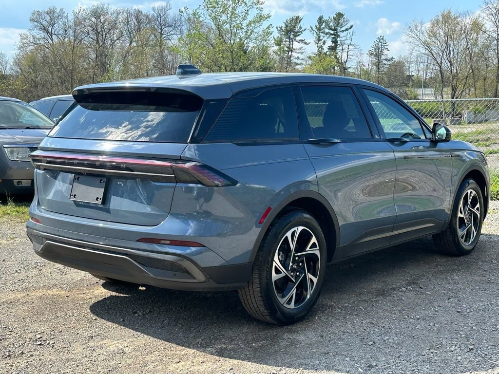 New 2026 Lincoln Nautilus Premier w/ Equipment Group 102A AWD/4WD image 32