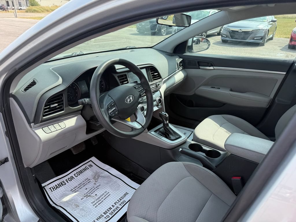Used 2019 Hyundai Elantra SEL FWD image 33