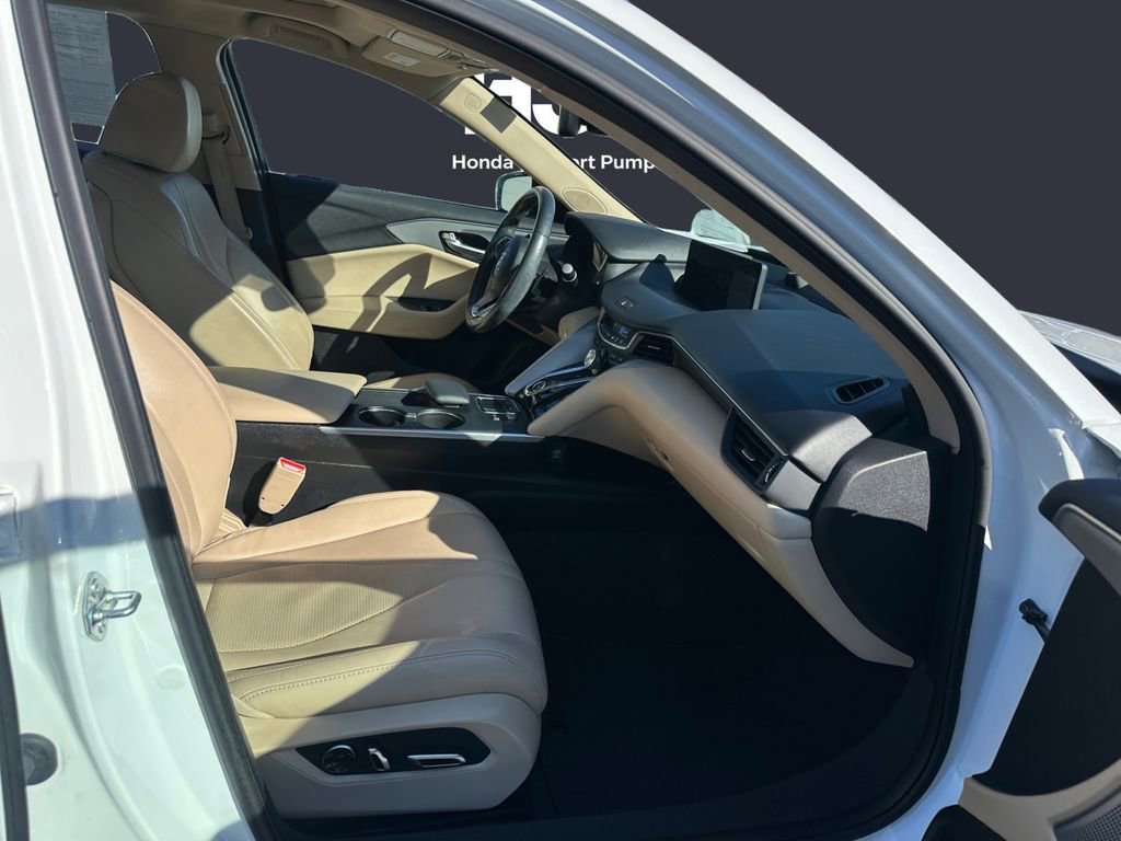 Used 2024 Acura TLX w/ Technology Package image 15