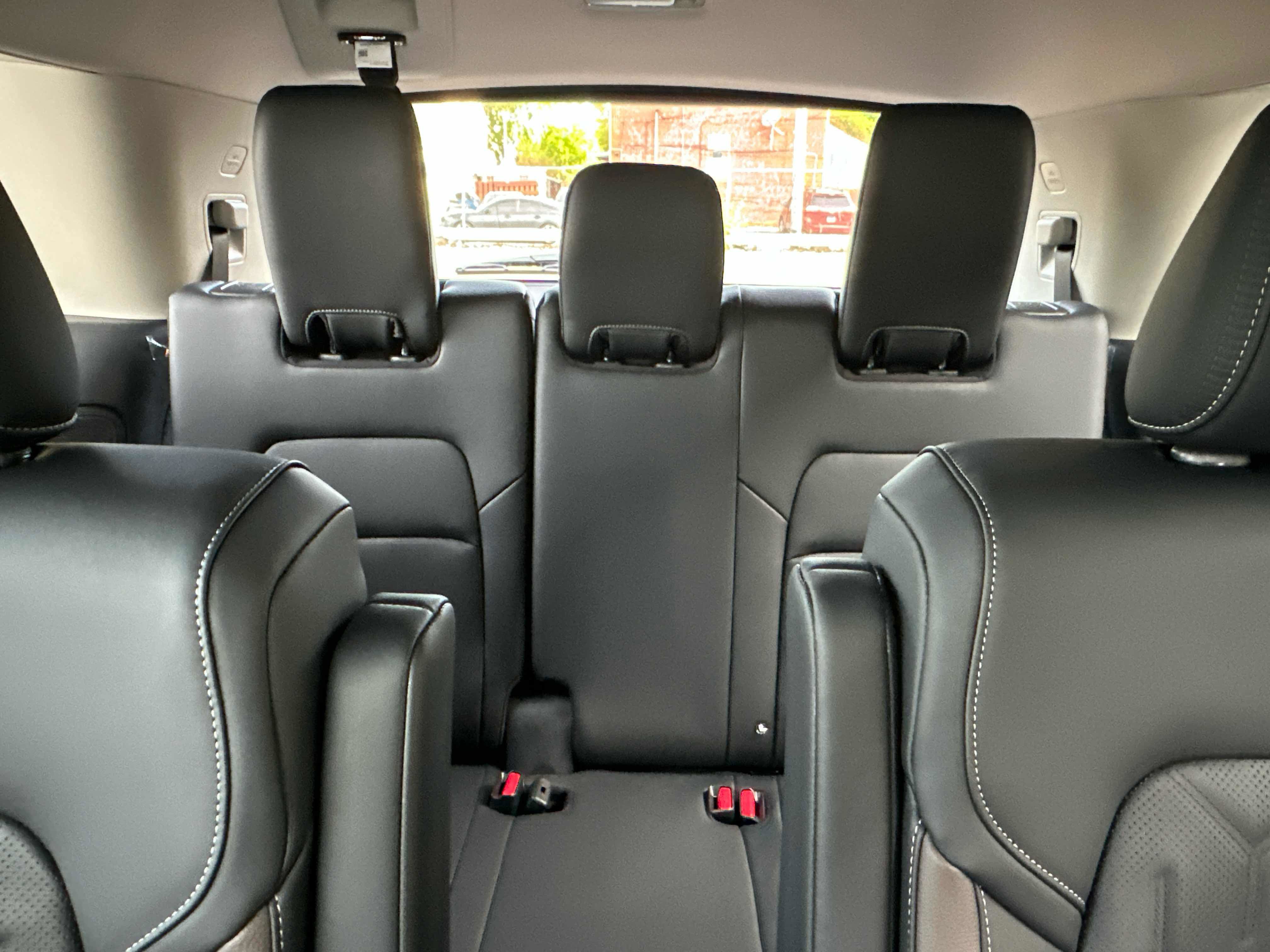 New 2026 Nissan Pathfinder Platinum AWD/4WD image 25