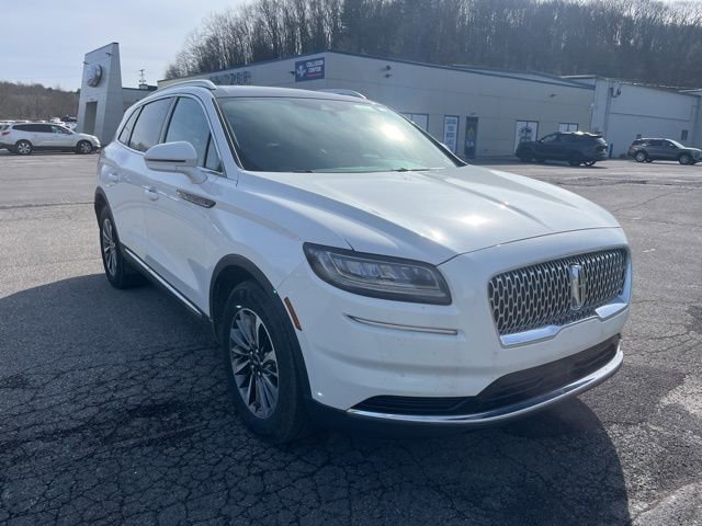 Used 2022 Lincoln Nautilus Reserve w/ Cargo Utility Package image 3