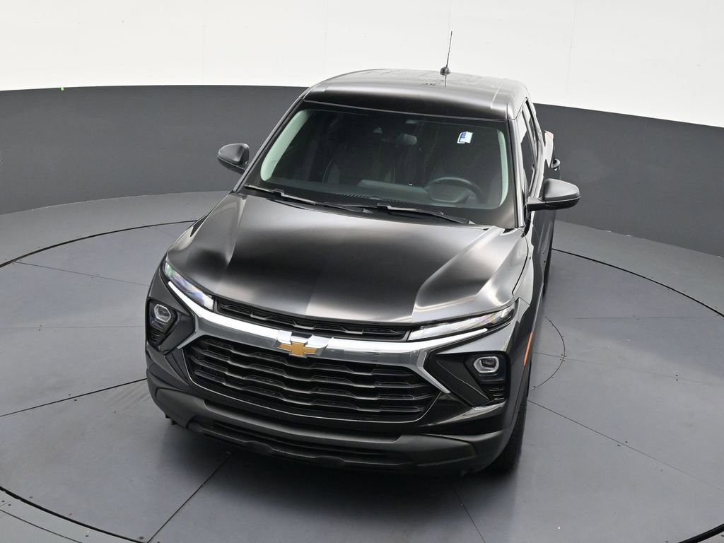 Used 2025 Chevrolet TrailBlazer LS FWD image 20