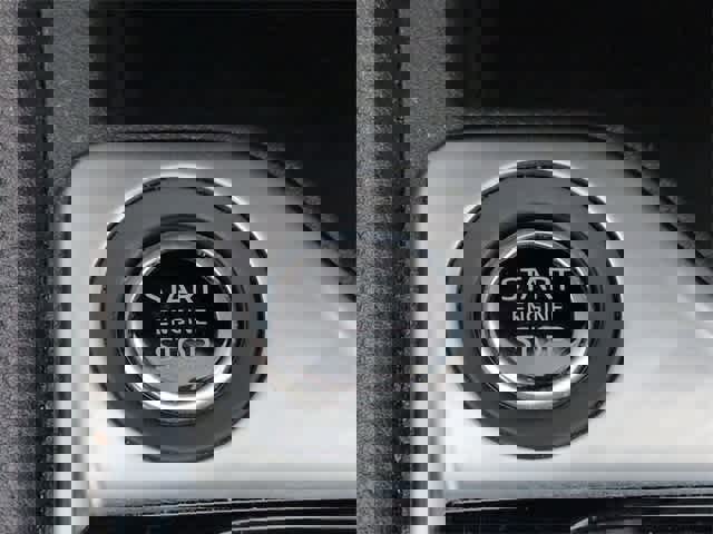 Used 2024 Nissan Sentra SV image 36