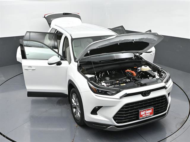 Used 2024 Toyota Grand Highlander Limited image 49
