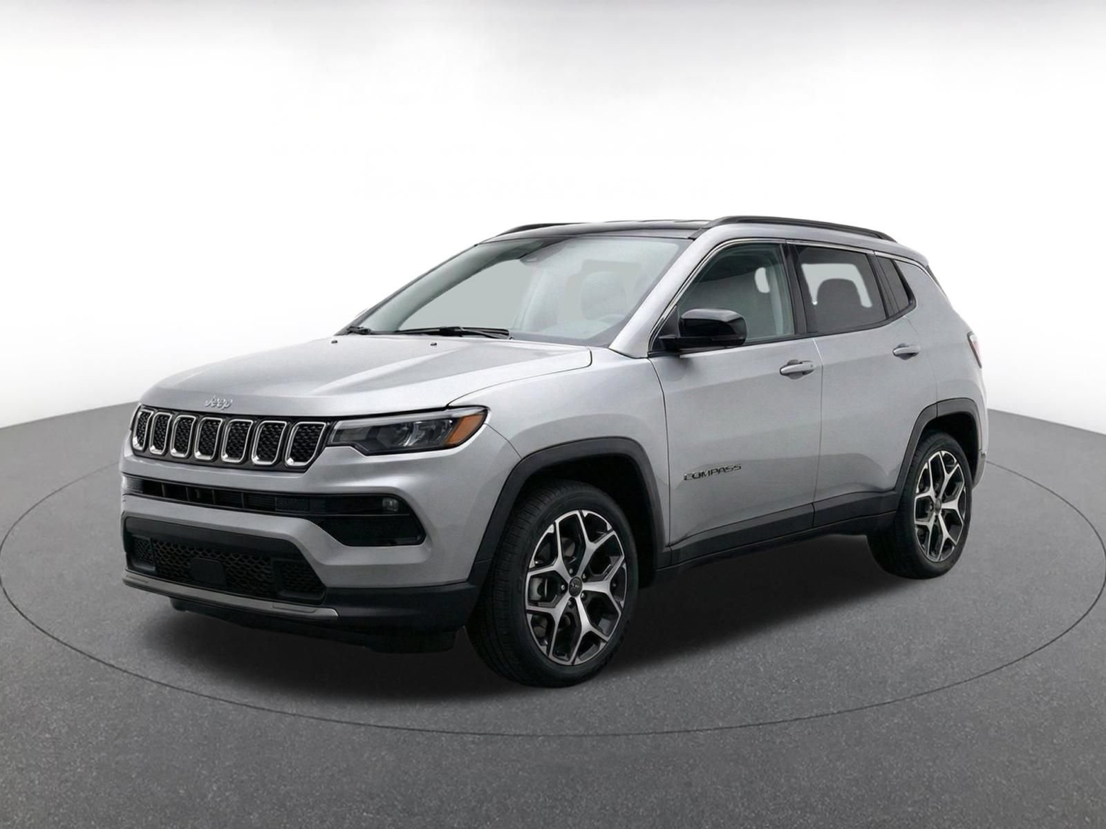 Used 2025 Jeep Compass Limited AWD/4WD image 3
