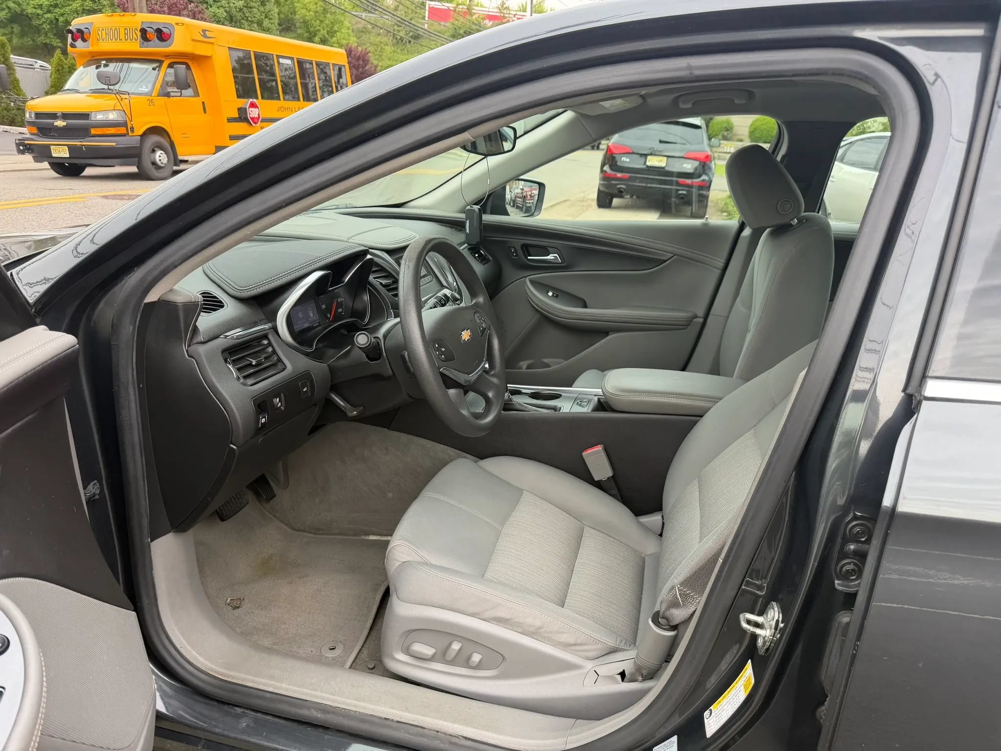 Used 2014 Chevrolet Impala LS FWD image 11