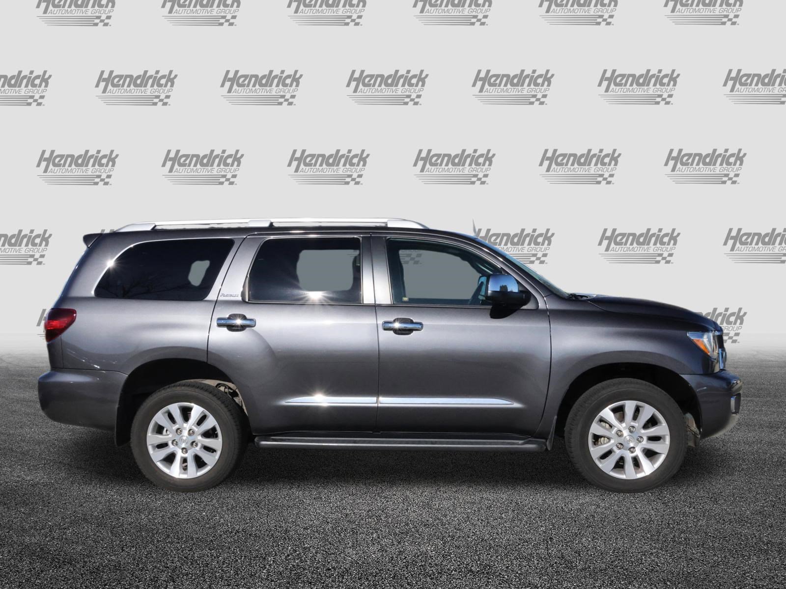 Used 2018 Toyota Sequoia Platinum image 10
