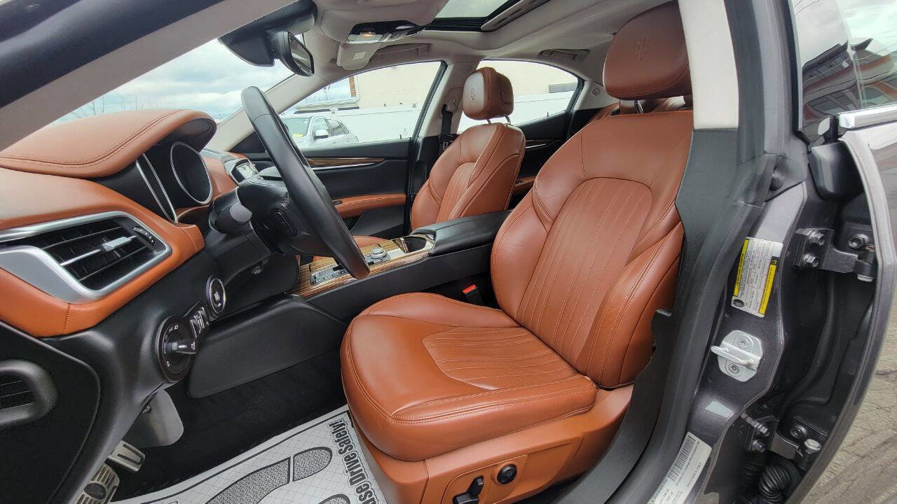 Used 2018 Maserati Ghibli S GranLusso image 13