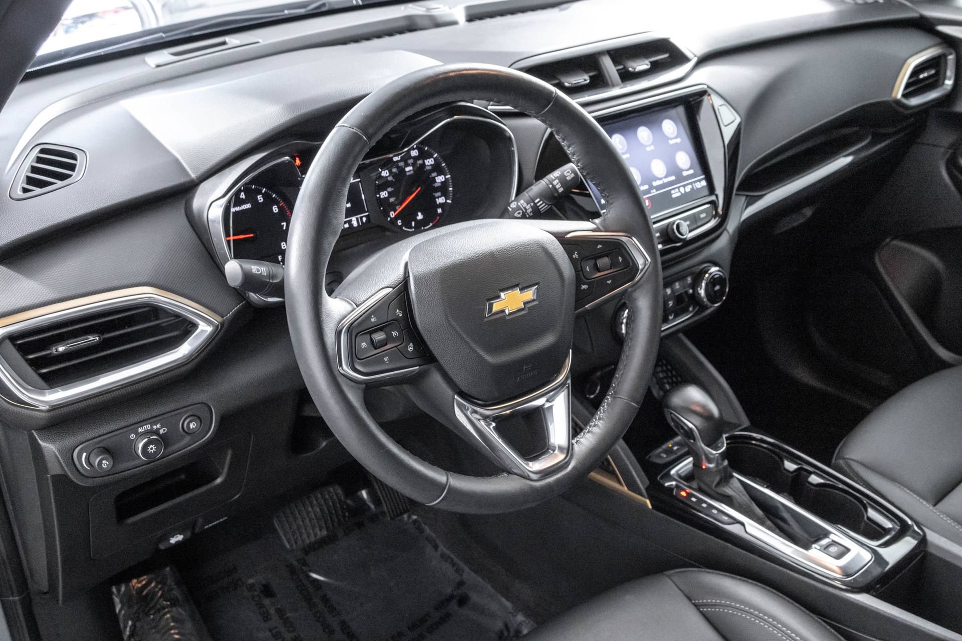 Used 2023 Chevrolet TrailBlazer ACTIV w/ Convenience Package FWD image 5