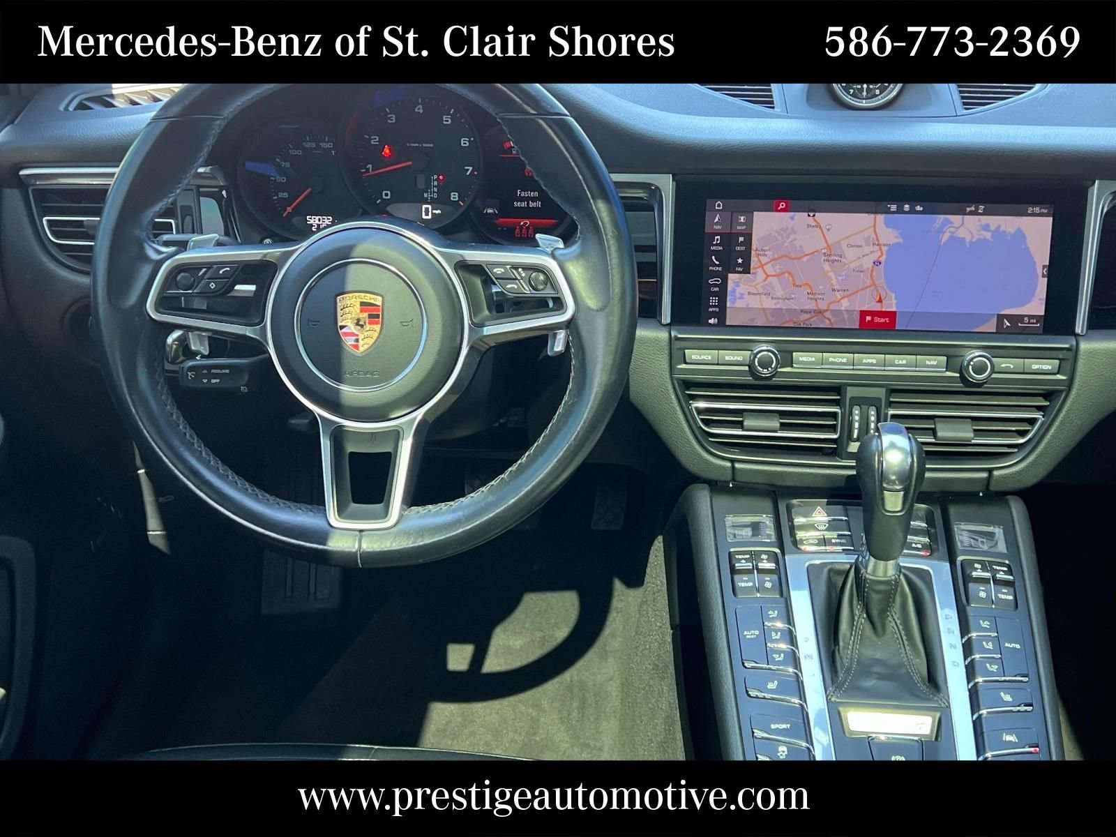 Used 2021 Porsche Macan w/ Premium Package AWD/4WD image 18