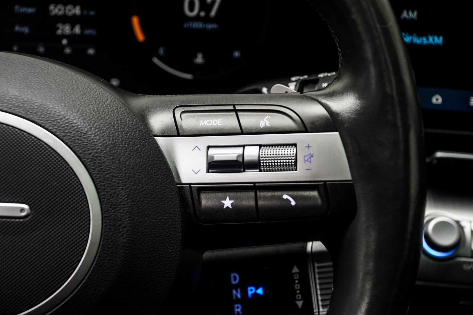 Used 2024 Hyundai Kona Limited AWD/4WD image 30