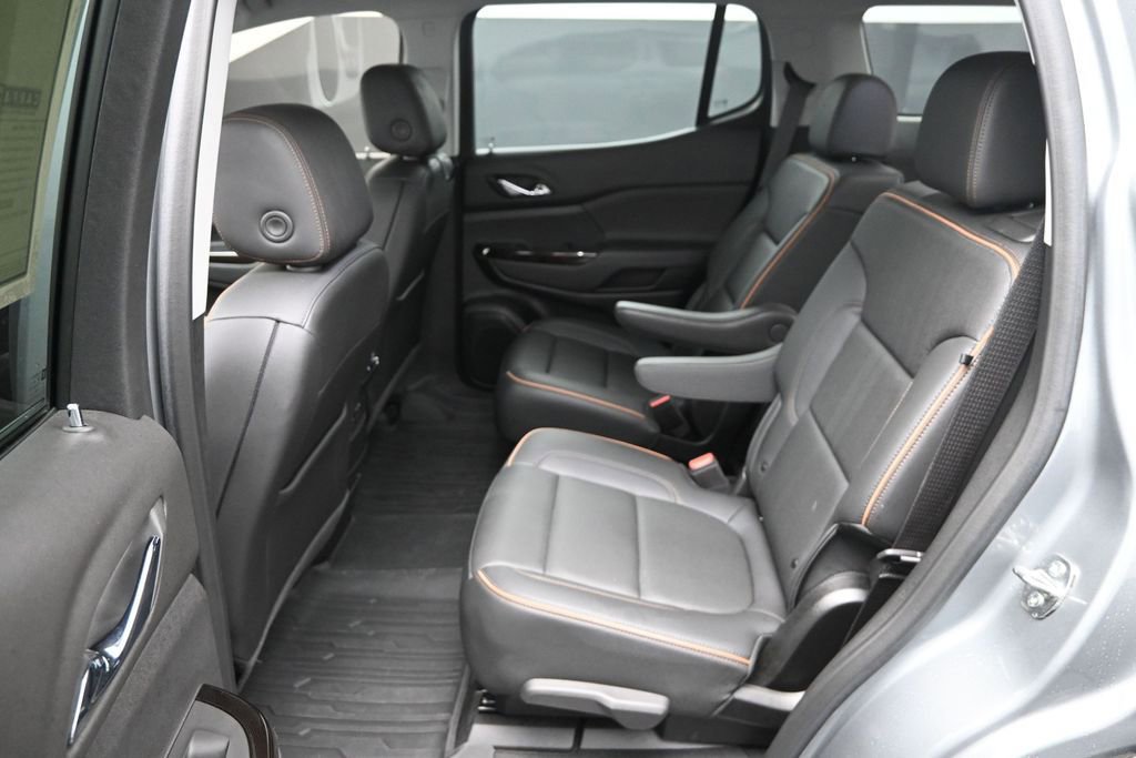 Used 2023 GMC Acadia AT4 w/ Preferred Package AWD/4WD image 12