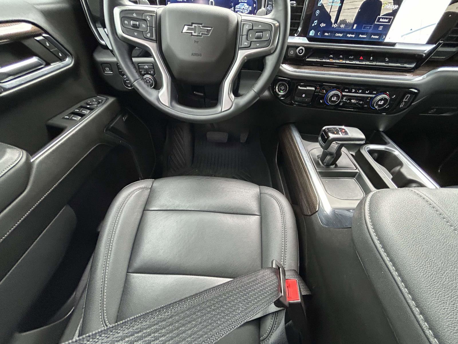 Used 2024 Chevrolet Silverado 1500 RST image 13