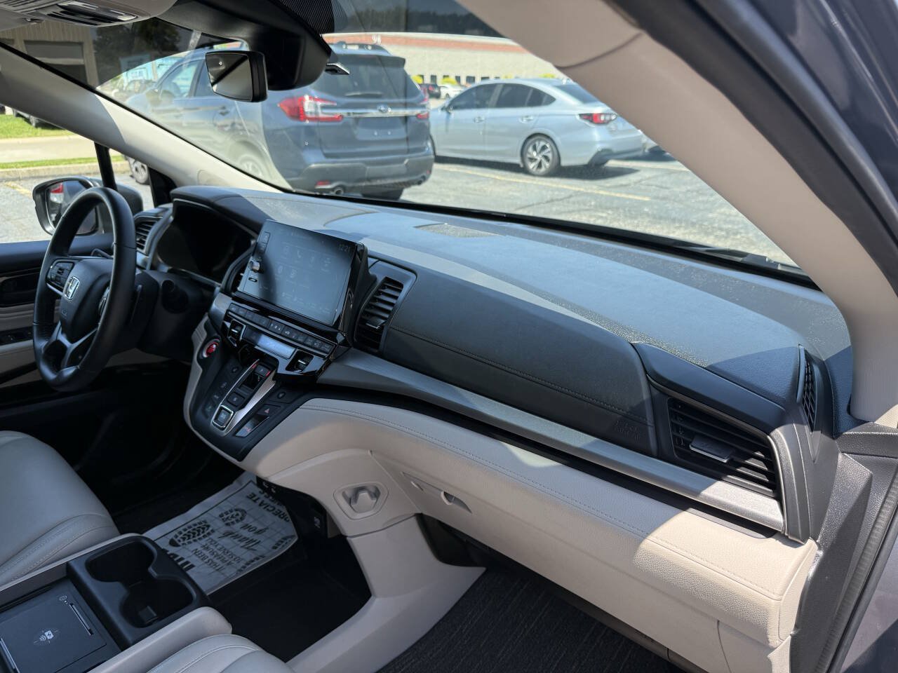 Used 2025 Honda Odyssey EX-L image 24