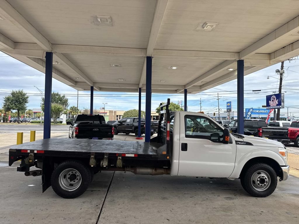 Used 2016 Ford F350 XL w/ Power Equipment Group RWD image 9