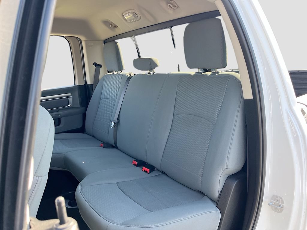 Used 2019 RAM 1500 Classic SLT AWD/4WD image 21