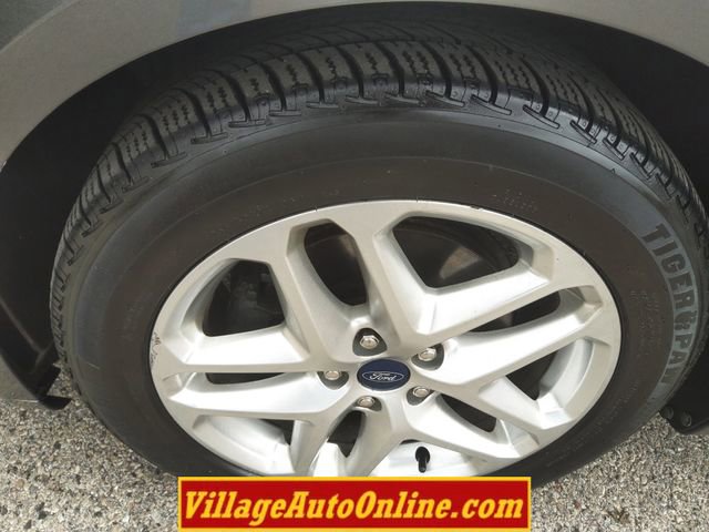 Used 2013 Ford Fusion SE FWD image 10