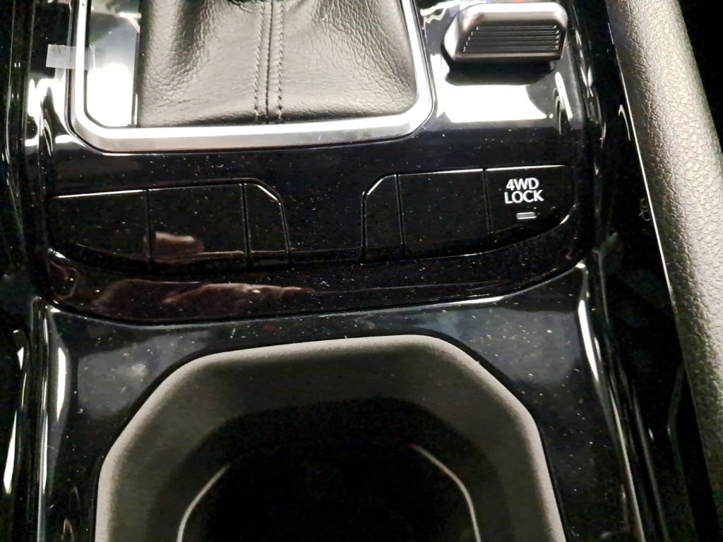 New 2026 Jeep Compass Latitude image 12