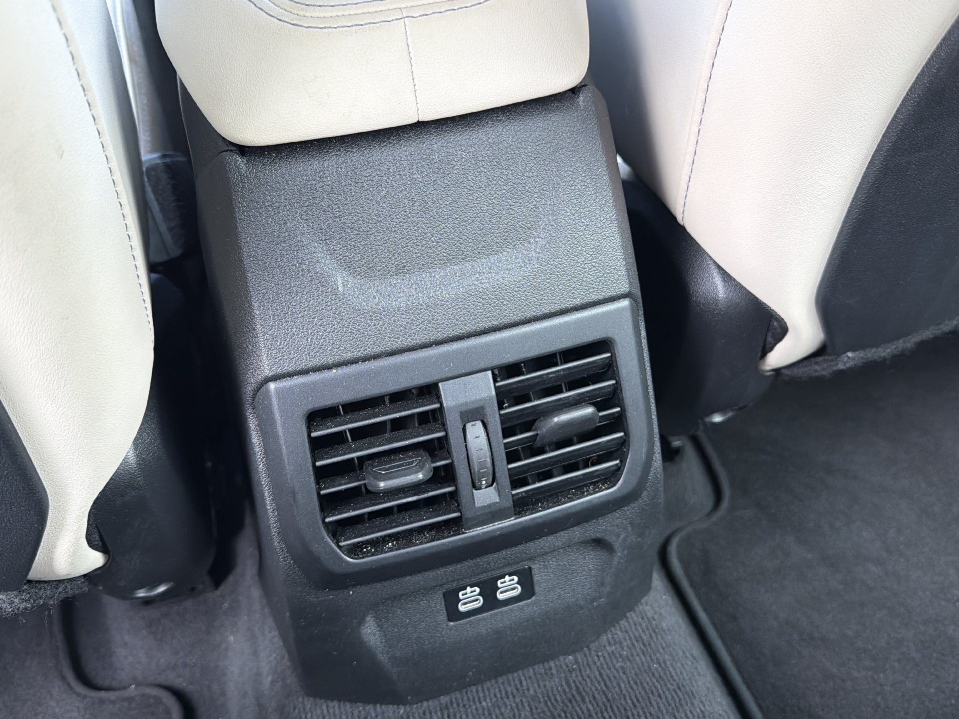 Certified 2025 BMW 228i xDrive AWD/4WD image 18