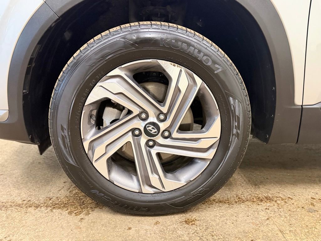 Used 2023 Hyundai Santa Fe SEL image 27