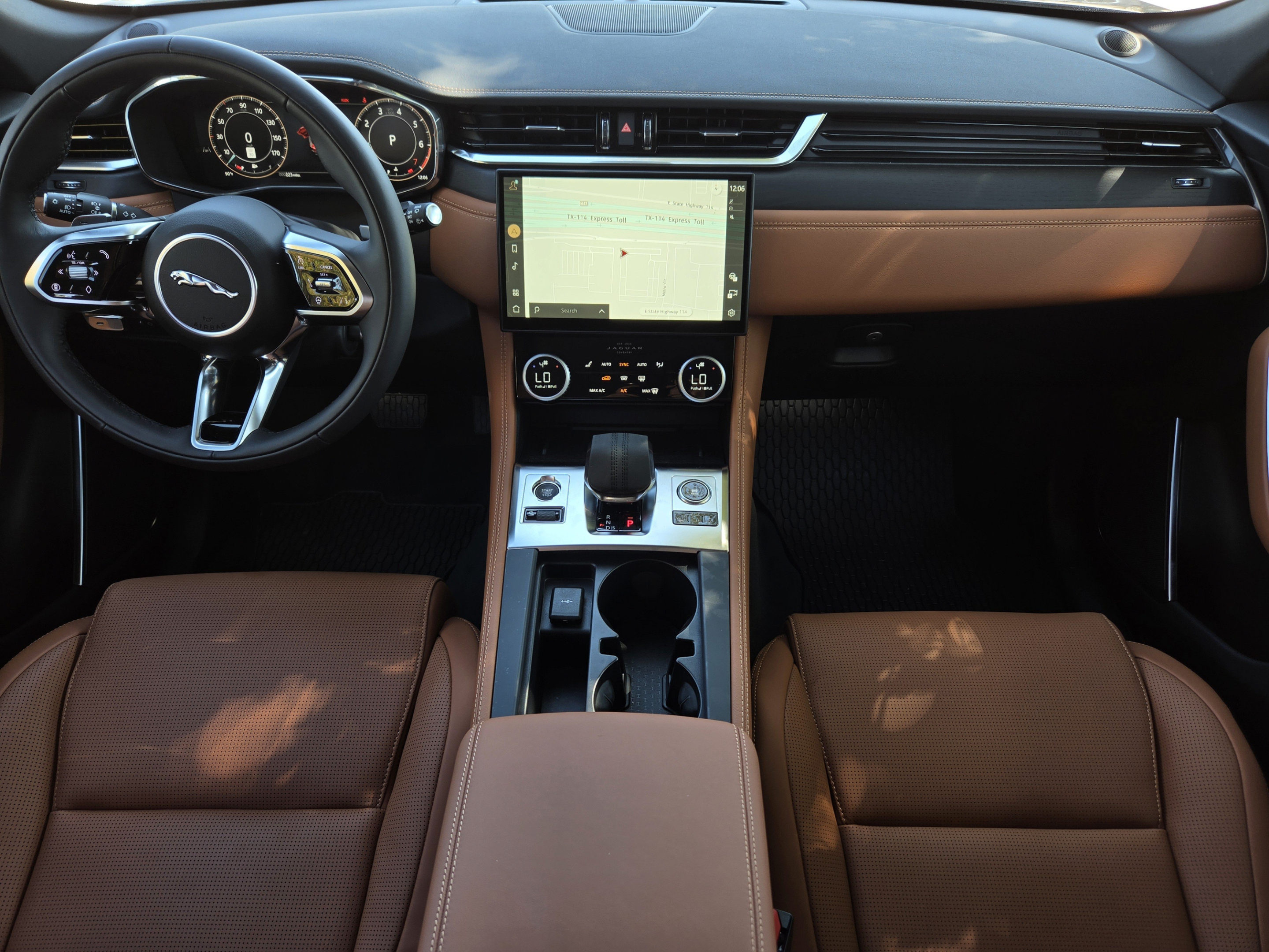 Used 2025 Jaguar F-PACE R-Dynamic S AWD/4WD image 24