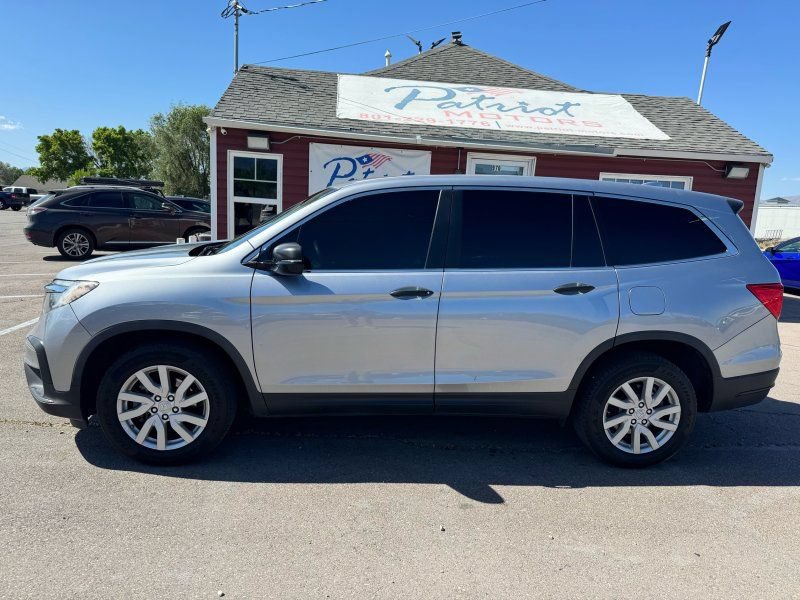 Used 2020 Honda Pilot LX image 2