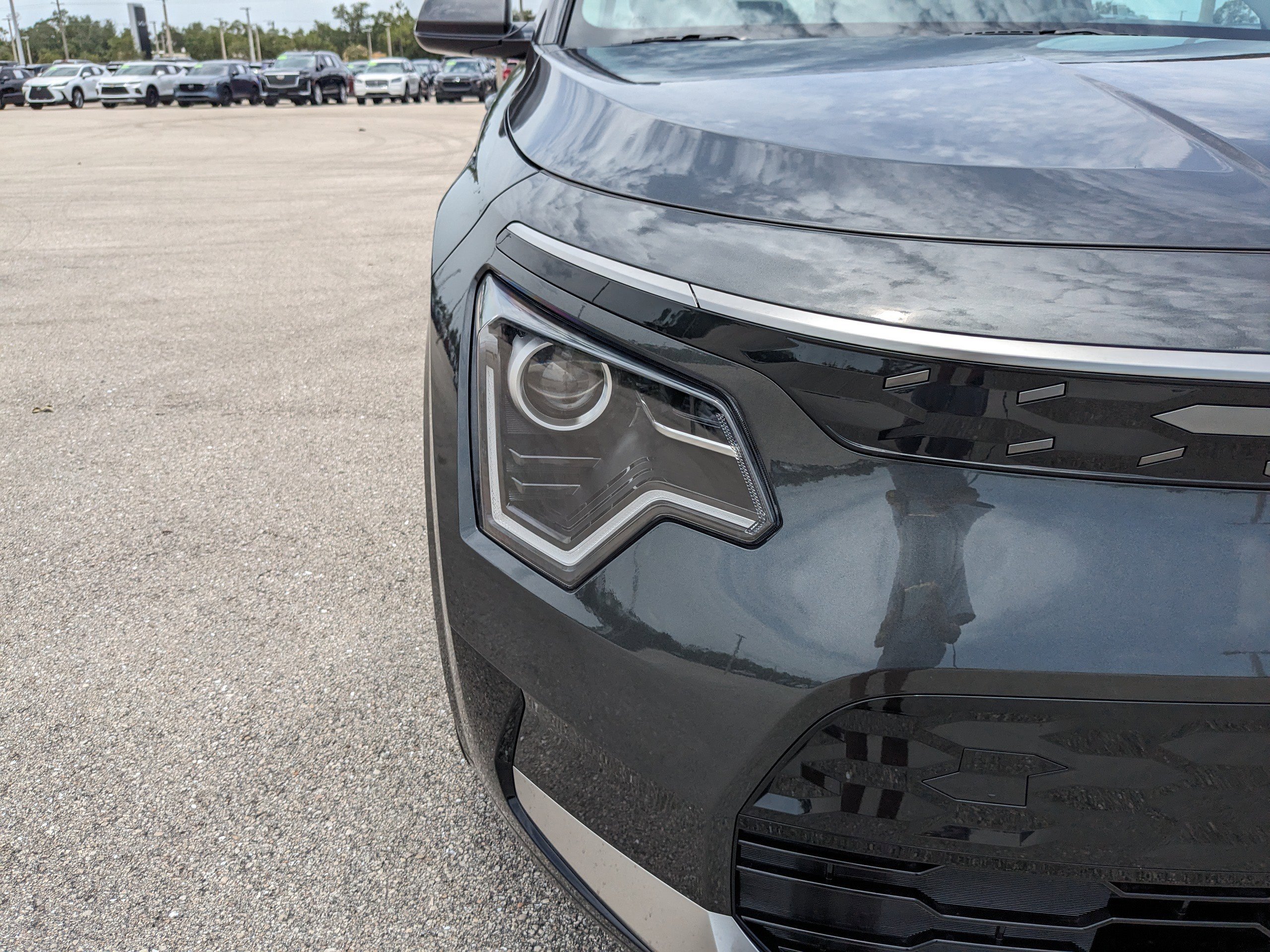 New 2025 Kia Niro Wind image 12