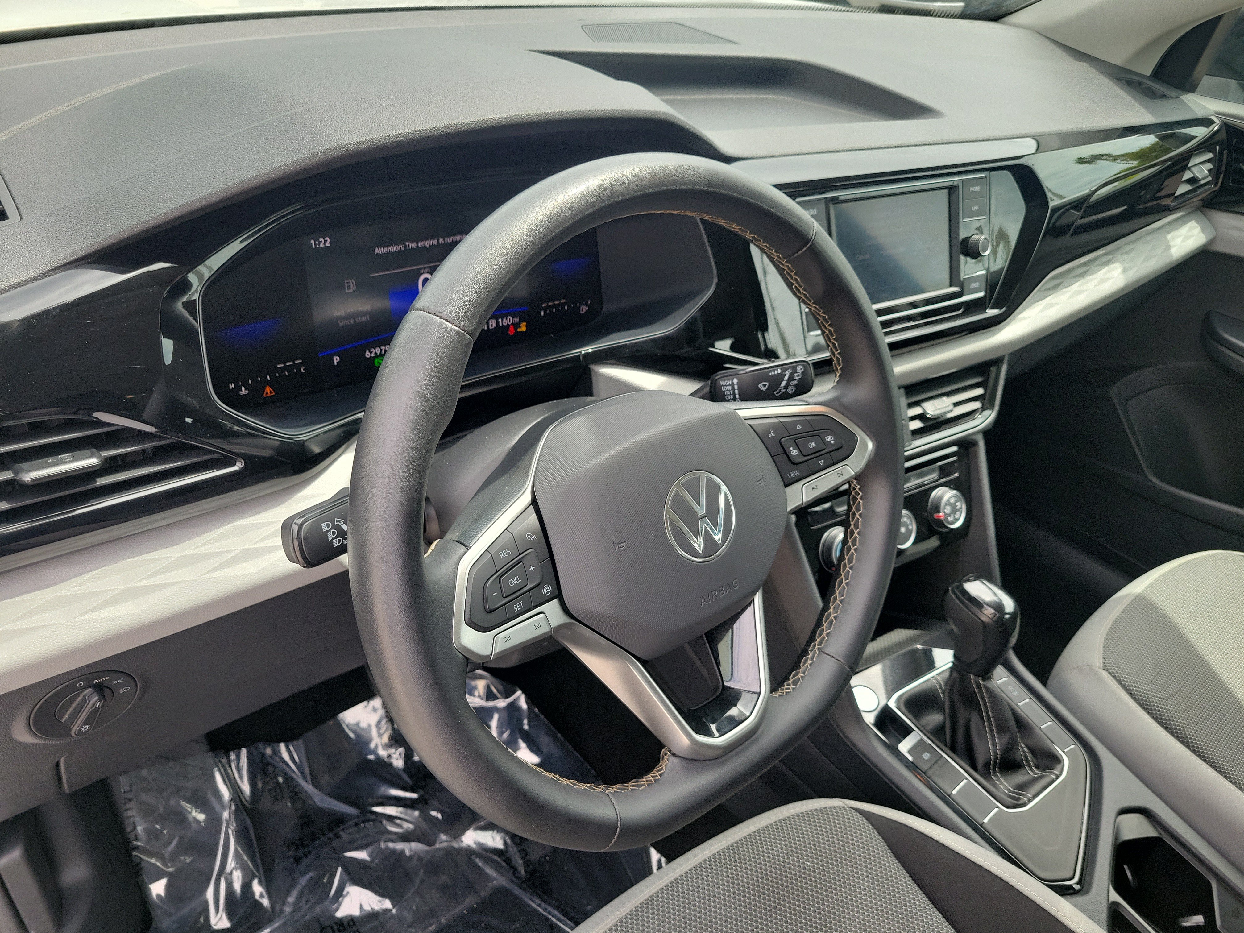 Used 2023 Volkswagen Taos S FWD image 9